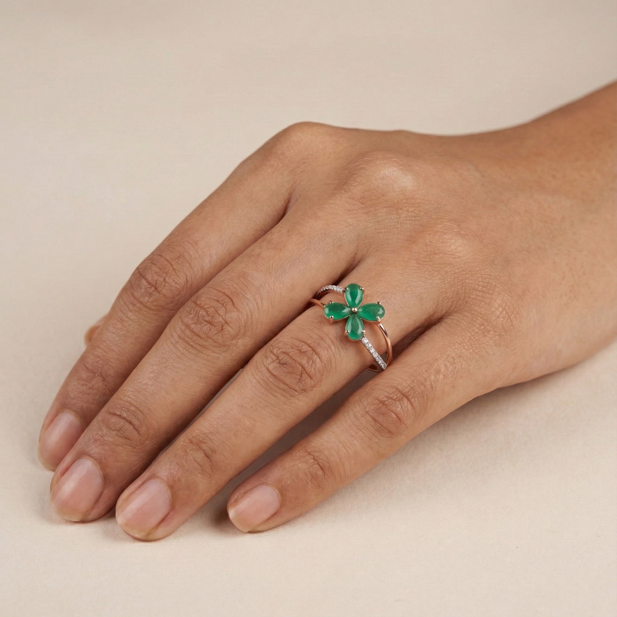 Lucky Clover Charm Gold Ring